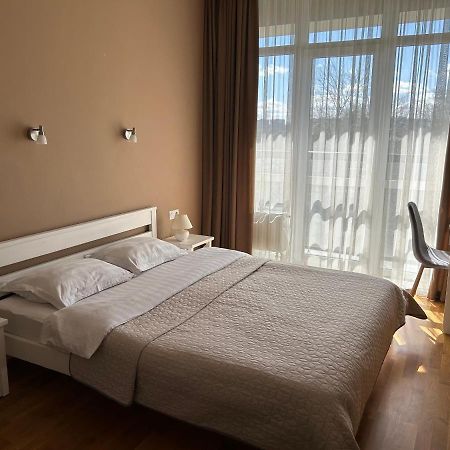 Avalonrestapartments Львов Экстерьер фото